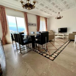 APPARTEMENT LUXUEUX VUE MER & CROISETTE 4 CH 4 SDB