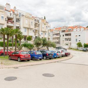 Apartments with WiFi Split - 17539