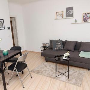 Beautiful 2-bedroom apartment near Schönbrunn