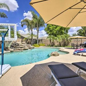 Pool, Hot Tub and Patio Mesa Oasis Desert Getaway