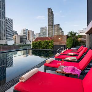 RakYim Siam - Sukhumvit 15