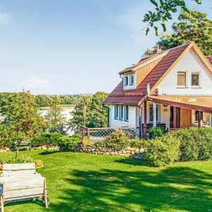 Stunning Home In Mragowo