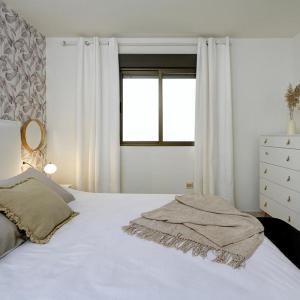Apartamento con terraza en el centro de Granada QH San Juan de Dios