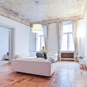 Beautiful 3 bedroom apartment in 7th district