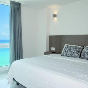 Estudio a pie playa, increibles vistas, alberca, gym, jacuzzi, 3502