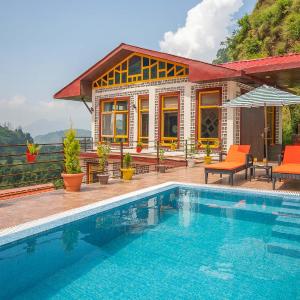 StayVista's Spirits Unplugged - 4BHK Mountain-View Villa with Bathtub & Pet Friendly