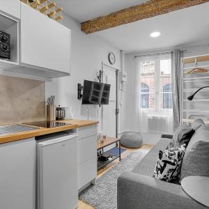 Getaway For 2 Beautiful Studio Near The Garonne