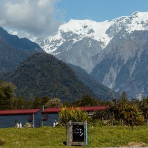 Te Awa Cottages