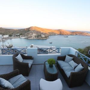 Vacation house with stunning view - Vari Syros