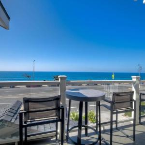 Luxury Ocean Views & Steps To The Sand - Tower 36 Upper Condo Unit