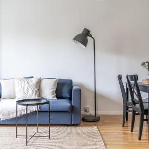 1br apartment with patio in Lauttasaari