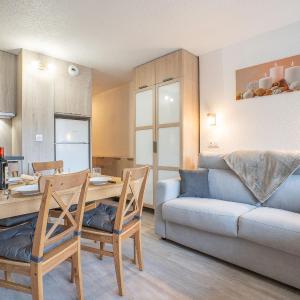 Studio Asters 314 Bâtiment A1 by Interhome