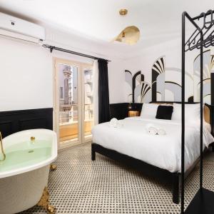 The Bold Signature 1BDR Studio Cairo's Downtown
