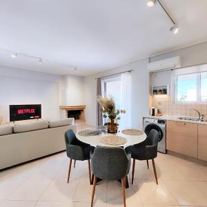Nefelis by Verde Apartments