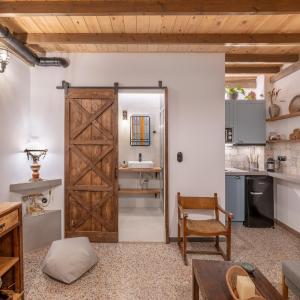 Stoa Kairi Loft B