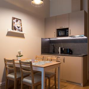Heart of the City Apartments 1