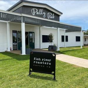 Pally Pub