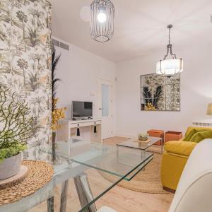 - Apartamento con patio interior - QH Plaza de la Trinidad