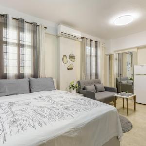 PEARL STUDIO free private parking of stayinthess