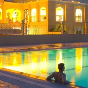 CHATEAU ELYSEE a7 near Airport and Sm mall