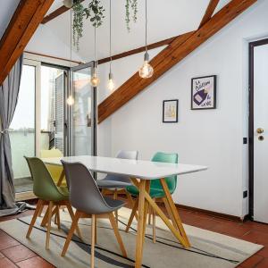 [Duomo - Pt.Romana - Bocconi] Top Floor Apartment