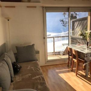 Studio Cabine 4 Pers - Pied des Pistes - Parking Couvert - Balcon Sud - TV - Animaux Ok - FR-1-404-212