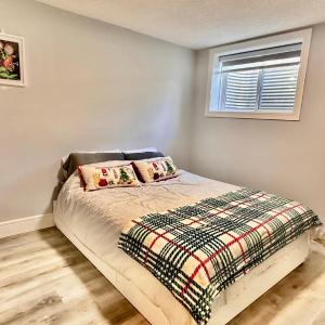 Cozy Private Suite with Separate Entrance & Free Parking