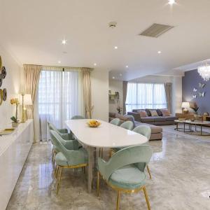 Veluxa - Spectacular 4 Bedroom Beach Home