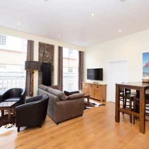 JOIVY 1 bed Flat in Old Town, next to St Giles Cathedral
