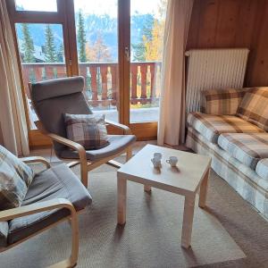 Apartment Arvine combles by Interhome