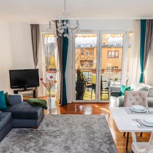 Rossalini Apartment With FREE Parking