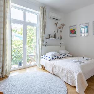 Gorgeous flat right near the City Center