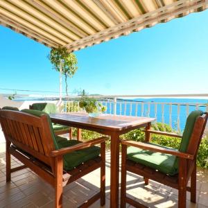 Apartment in Seget Vranjica with sea view, balcony, air conditioning, WiFi 91-3