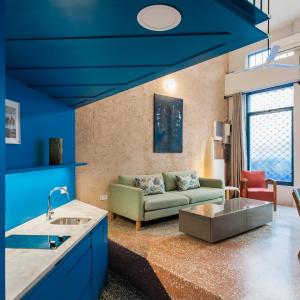 Architect designed studio with green rooftop! EP7L