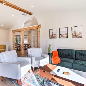 2 Mi to Coachella: Indio Getaway w/ Outdoor Oasis!