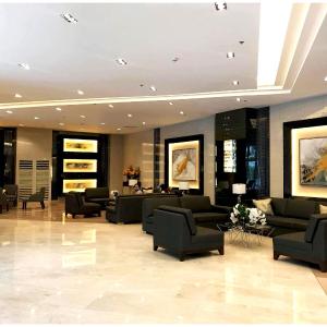 Iona Reign's Vacation Unit at FAME Residences