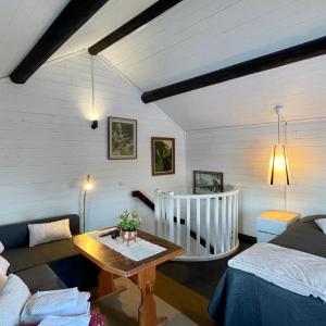 Prinsgården B&B rum stugor