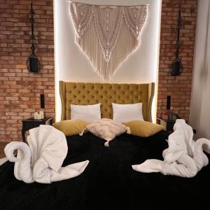 Brick Castle - Apartament Helga