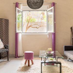 Cute full apt w/backyard in Paleo Faliro