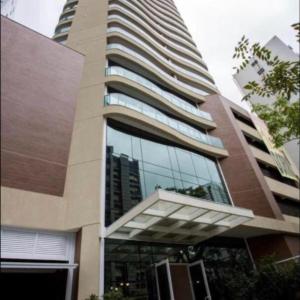 Flat Alto Padrão Quadra da Praia