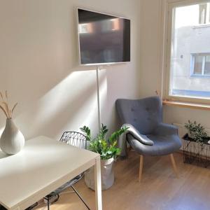 Lovely studio in the famous Design District area.