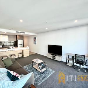 Executive CBD 1BD - Pool, Gym, Secure Parking