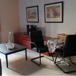 Economic private room in center of Granada