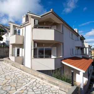 Apartments Crnekovic I Zarok