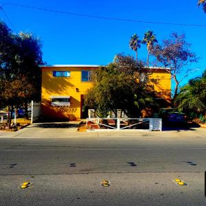 The Yellow Penthouse LLC