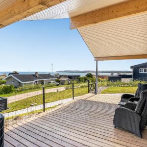 Beautiful Home In Hejls With Wifi