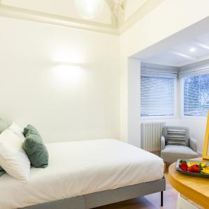 Cozy Studio in Chiaia district by Wonderful Italy