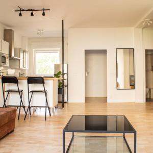 Cozy and fully equiped suite apartment at Ku'damm (80 m2)