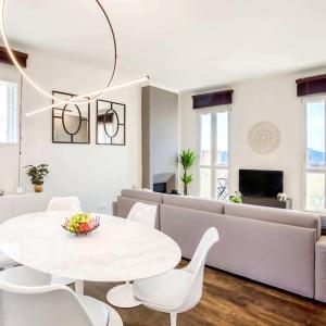 #24 Marie-Claire Suite Sea view/balcony/AC/5min port