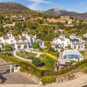 Amazing Apartment In Alcaucín